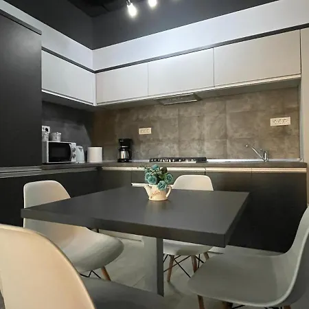 Lotus Apartment Mamaia Nord